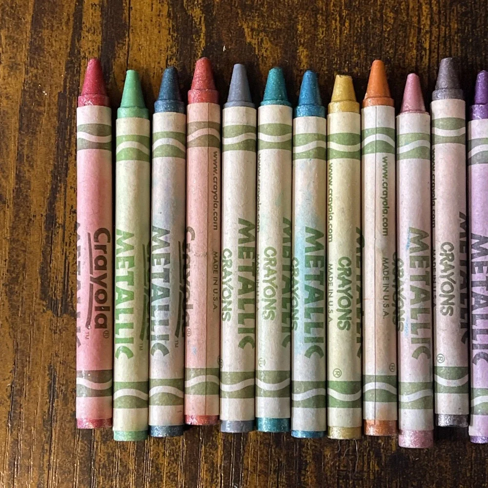 Vintage 2000 Crayola Crayons Used Original 16 Ct. Box  